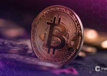 Analyst Says Bitcoin Faces Tough Path as Long-Term Holders Keep Selling