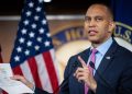 Moderate Dem undercuts Jeffries on ObamaCare compromise as government shutdown wears on
