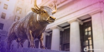 Coinbase Exec Slams Banks for Blocking Crypto Charter Bid