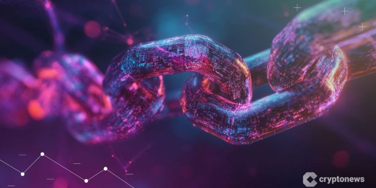 Standard Chartered Sets Sights on Hong Kong as Core of Blockchain Ambitions