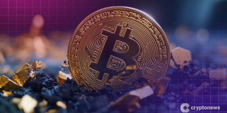 Bitcoin Spot ETFs Record Third-Largest Weekly Outflow – Is Short-Term Correction Ahead?