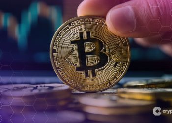 Bitcoin ETFs See Third-Largest Weekly Outflow at $1.2B Despite Friday Rebound