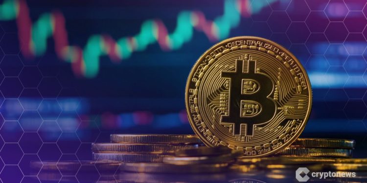 Bitcoin ETF IBIT Ranks Among Top 2025 Fund Flows Despite Negative Returns