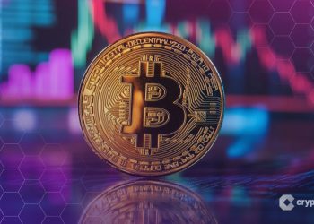 Coinbase Warns Bitcoin Under Pressure, Citing ETF Outflows and Whales Exit