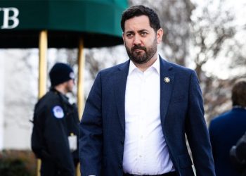 Moderate Republican erupts on House GOP leaders, says not holding Obamacare vote is ‘absolute bulls—‘