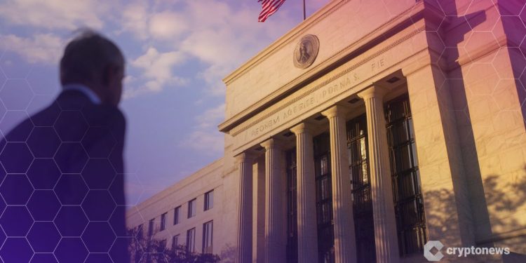 Most US Debanking Stems From Government Pressure, New Report Finds